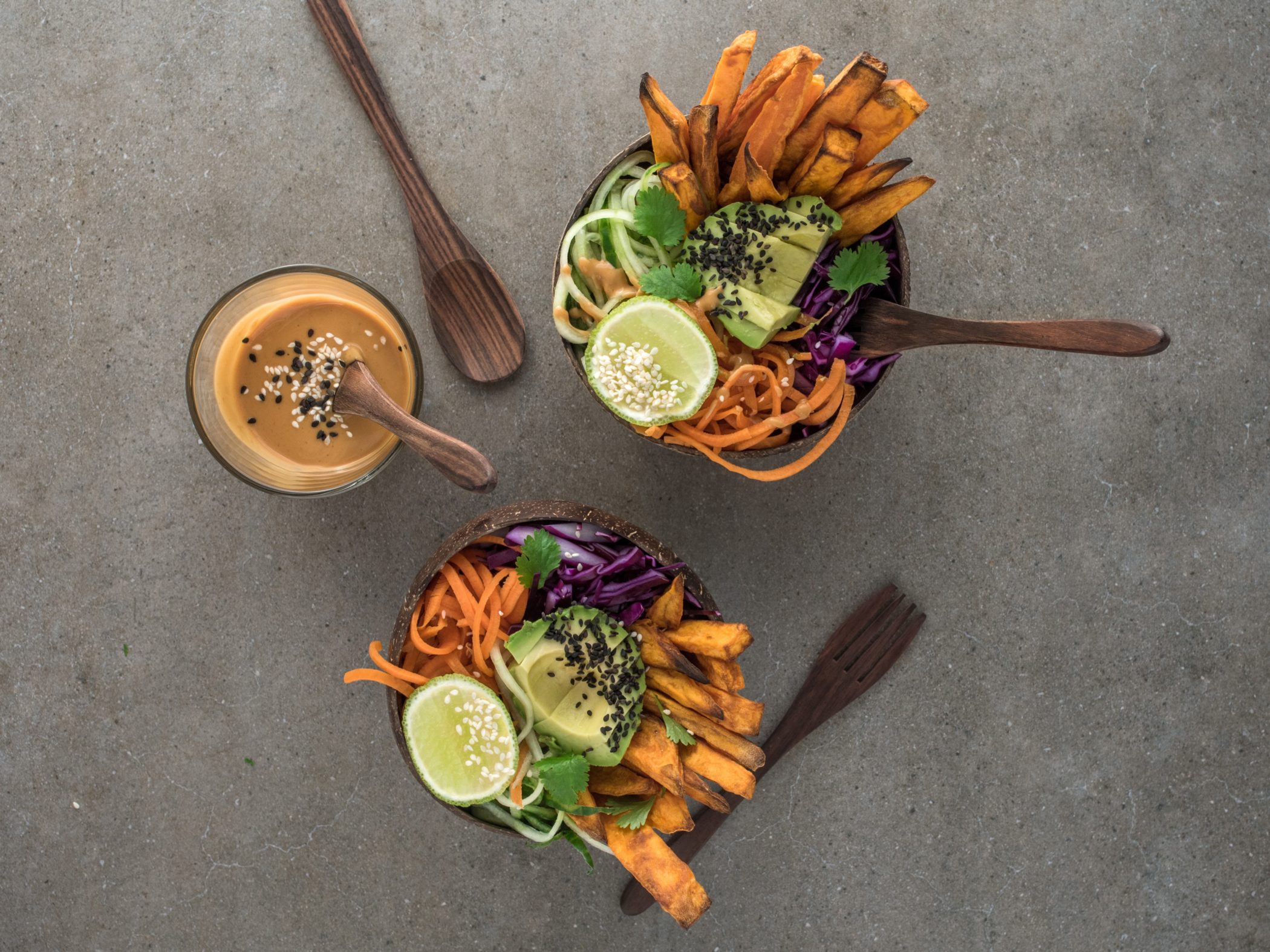 5 Plant-Based Canadians To Check Out Now - Blog Image